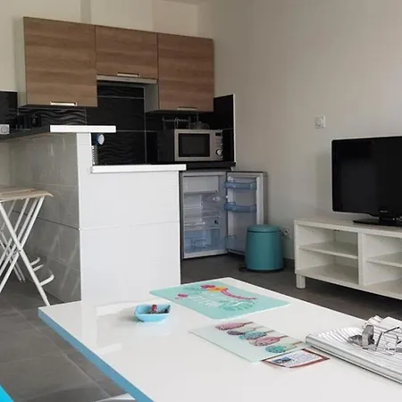 Courtaude - Exceptionnel Avec Piscine Acces Mae-7844 Apartment Six-Fours-les-Plages